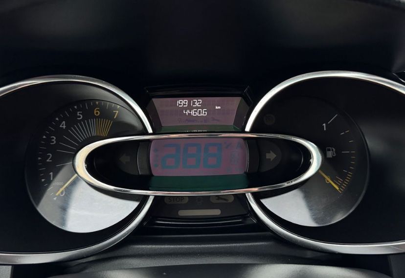Renault Clio 2014 бензин 1.2 на Автоматі