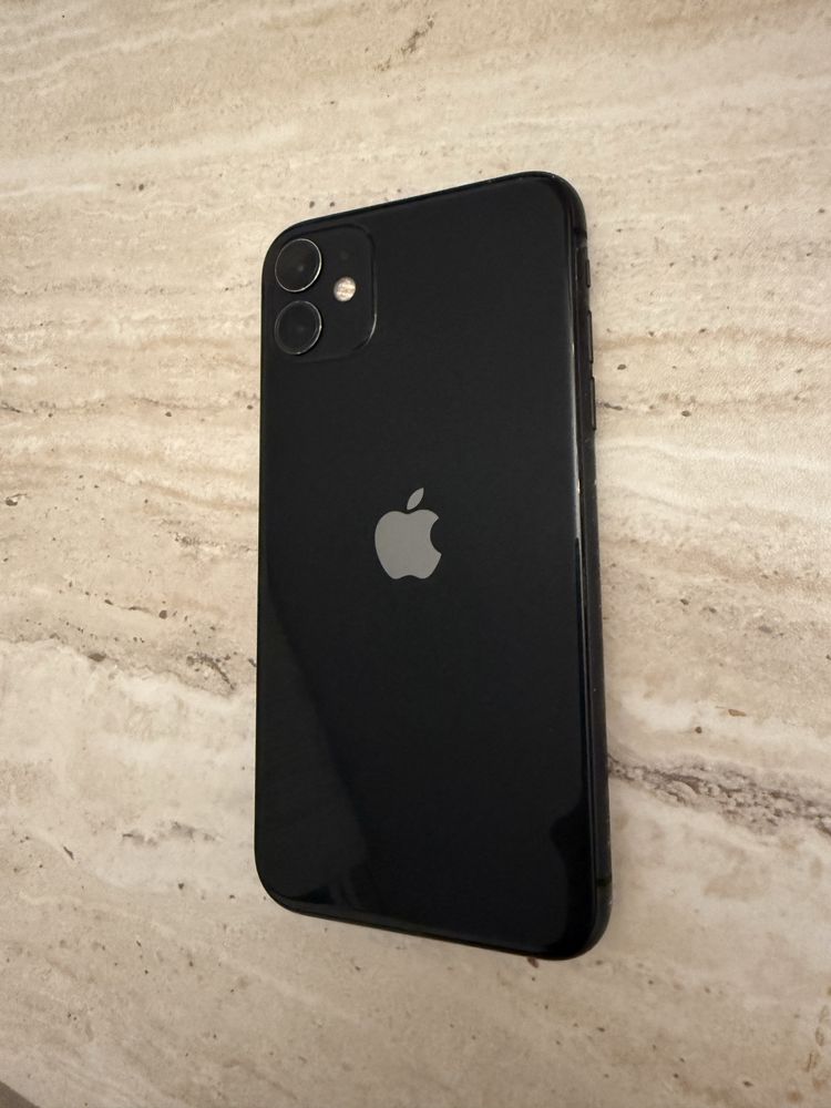 Iphone 11 czarny 64gb