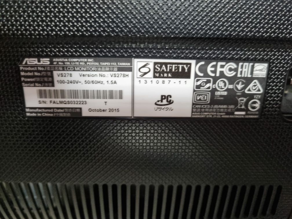 Monitor 27" ASUS VS278H / FullHD / com colunas internas