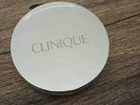 Puder matujacy 101  transparentny z clinique