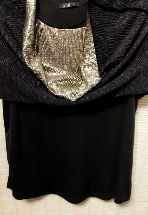 Нарядна золотиста блуза блузка на корпоратив