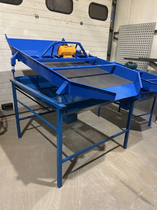 Przesiewacz wibracyjny duzy plastik pet pellet zboze