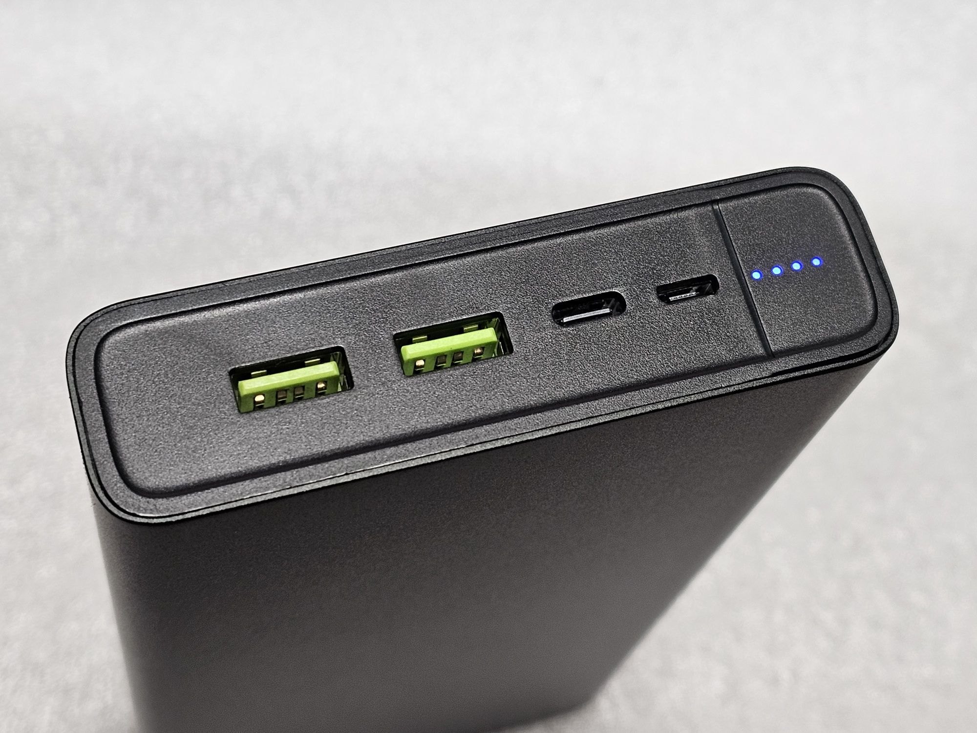 PowerBank Sandberg USB-C PD 100W 38400mAh.
