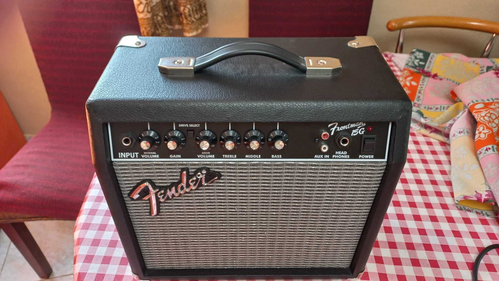 Amplificador Fender Frontman 15G
