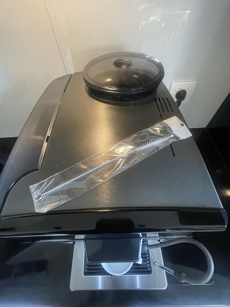 Siemens EQ6 plus seria 7 ,Dark inox , dotyk  , Podświetla filizankę