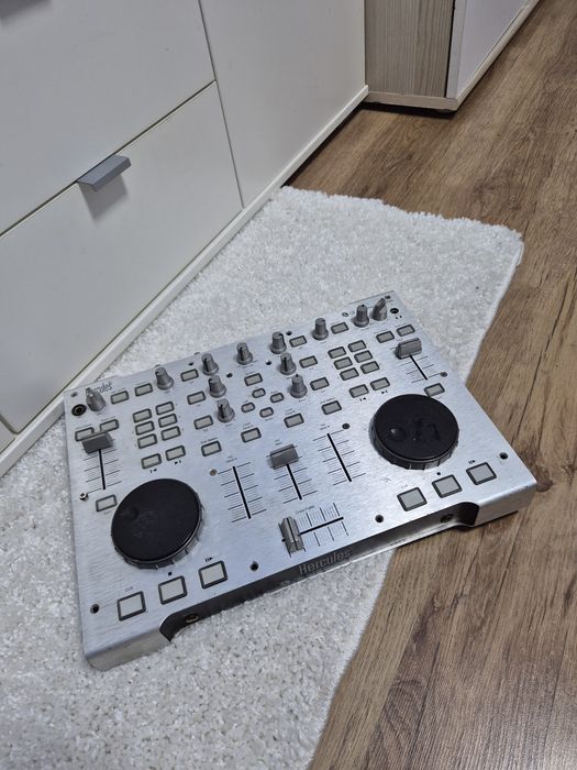 Konsola mikser Herkules DJ