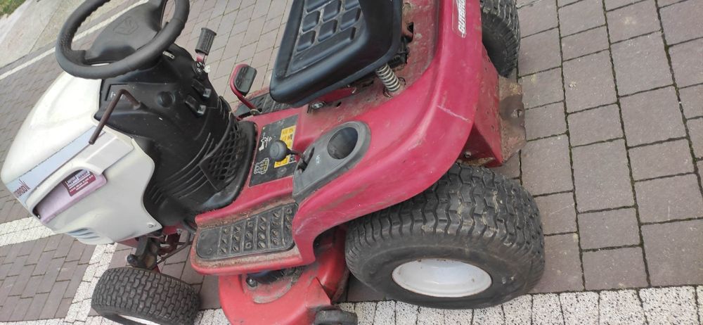 Kosiarka traktorek  pompa oleju