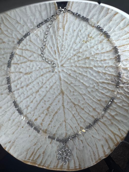 Чокер жіночій аксесуар