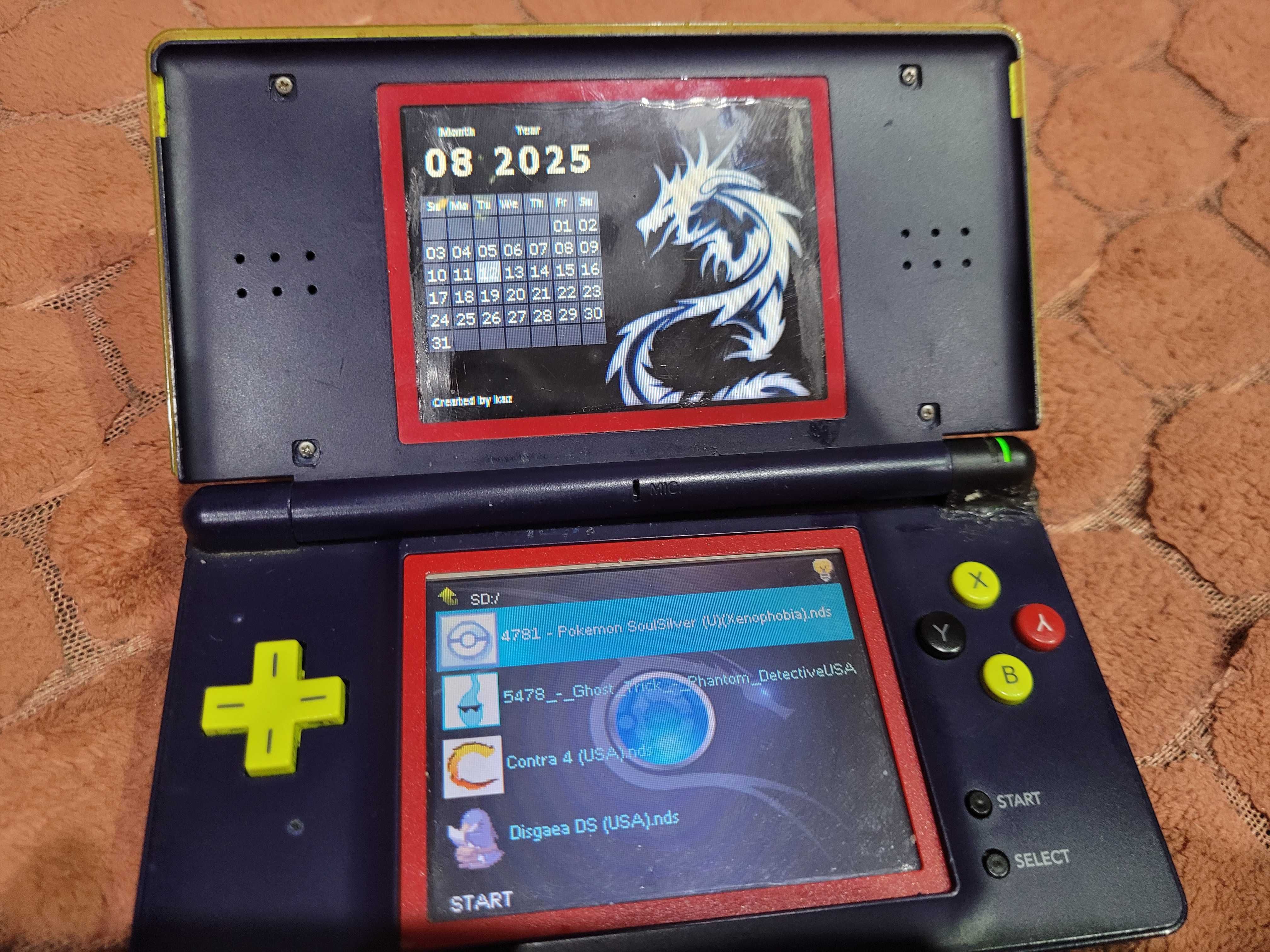 Nintendo DS lite