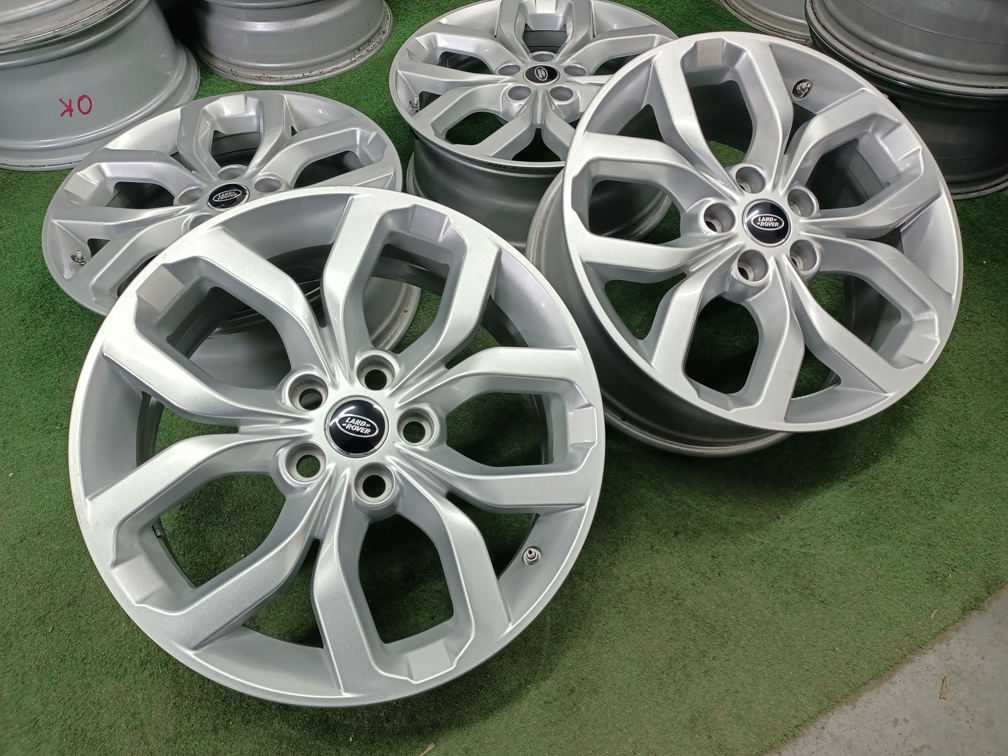 Nowe 19" felgi 5x120 Oryginalne Land Rover Discovery V 5 Wysyłka