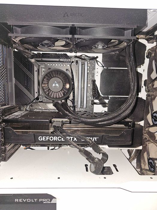 Komputer Ryzen 7 7800x3d ;RTX 4070ti super ;32gb ram ddr5 ;3tb SSD
