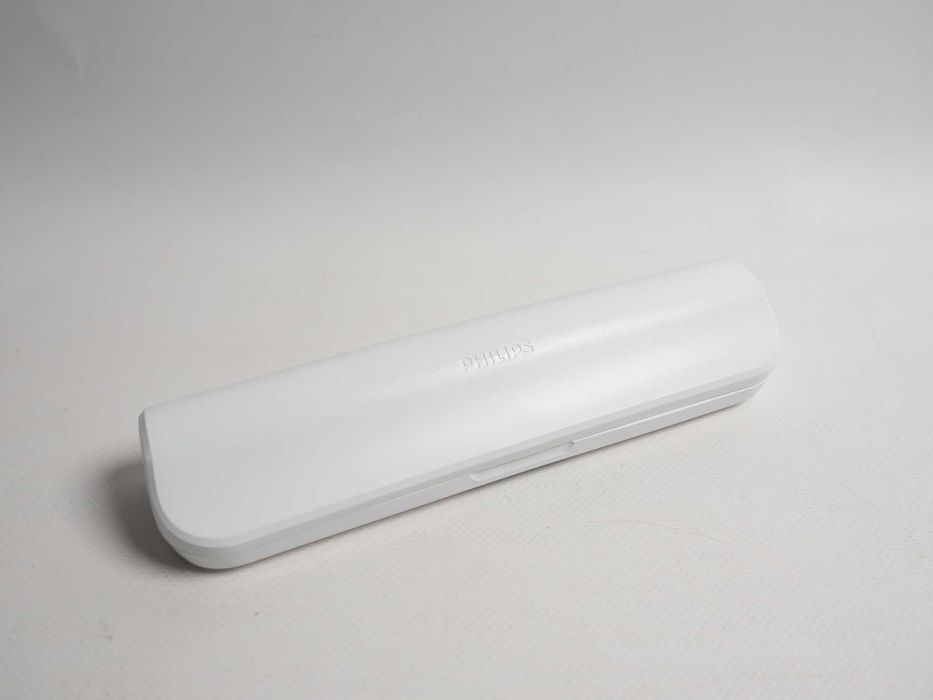 Зарядний пристрій і чохол для зубної щітки Philips Sonicare