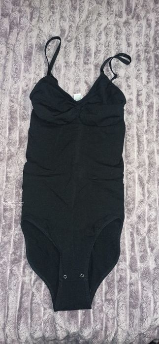 Продам корегуючий боді Хл Holyshope