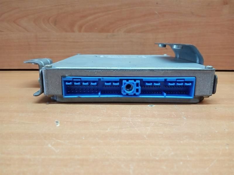 KOMPUTER SILNIKA NISSAN SERENA 1.6 16V 0261204220