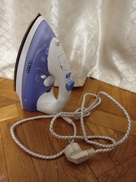 Утюг Delfa на ремонт или запчасти