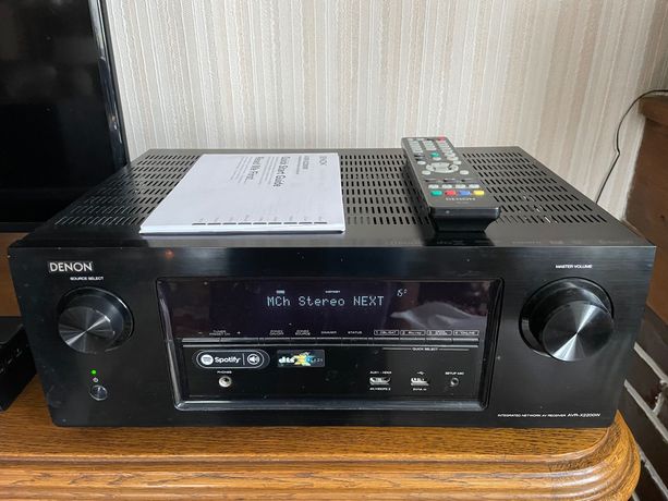 Amplituner Denon AVR-X2200W