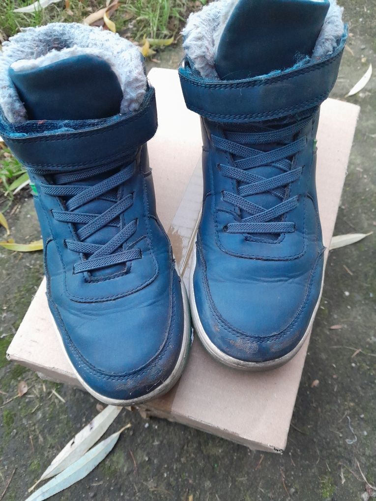 Ocieplane buty na zimę dla chłopca