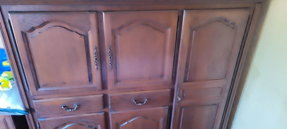 Quarto completo.