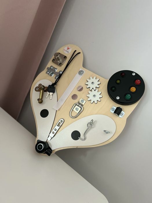 Tablica manipulacyjna Foxy Family