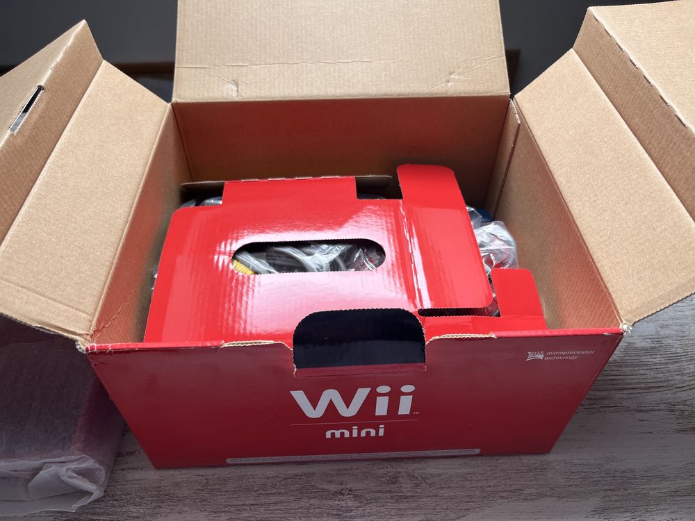 Wii Mini(Novo) - Balança Wii Fit(Novo) - Mário Kart Comando(Novo)