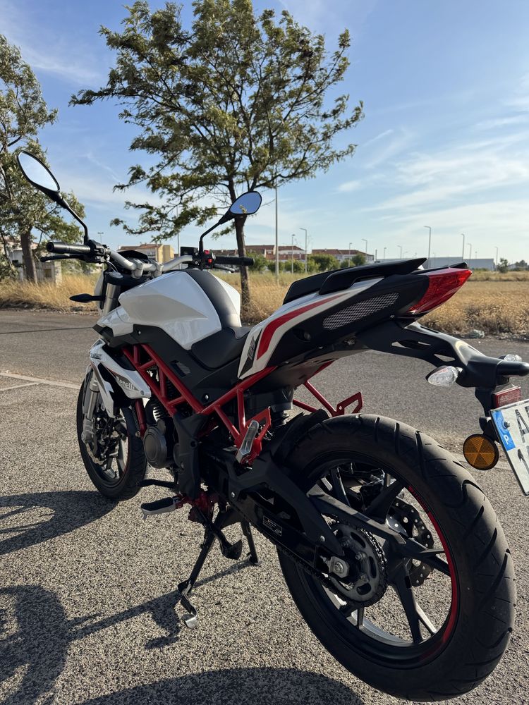 Mota Benelli bn 125