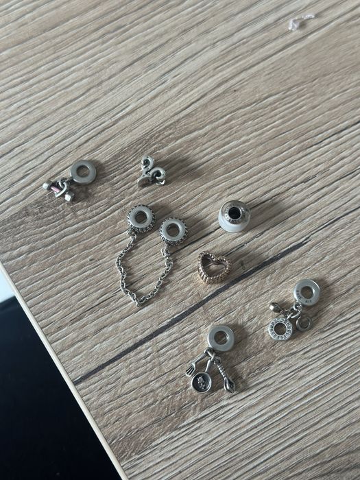 Бусінки від Pandora