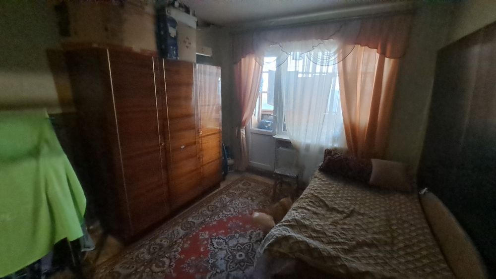 Продаж 3 кімнатної квартири біля ринку  "Нива" на 9 поверсі