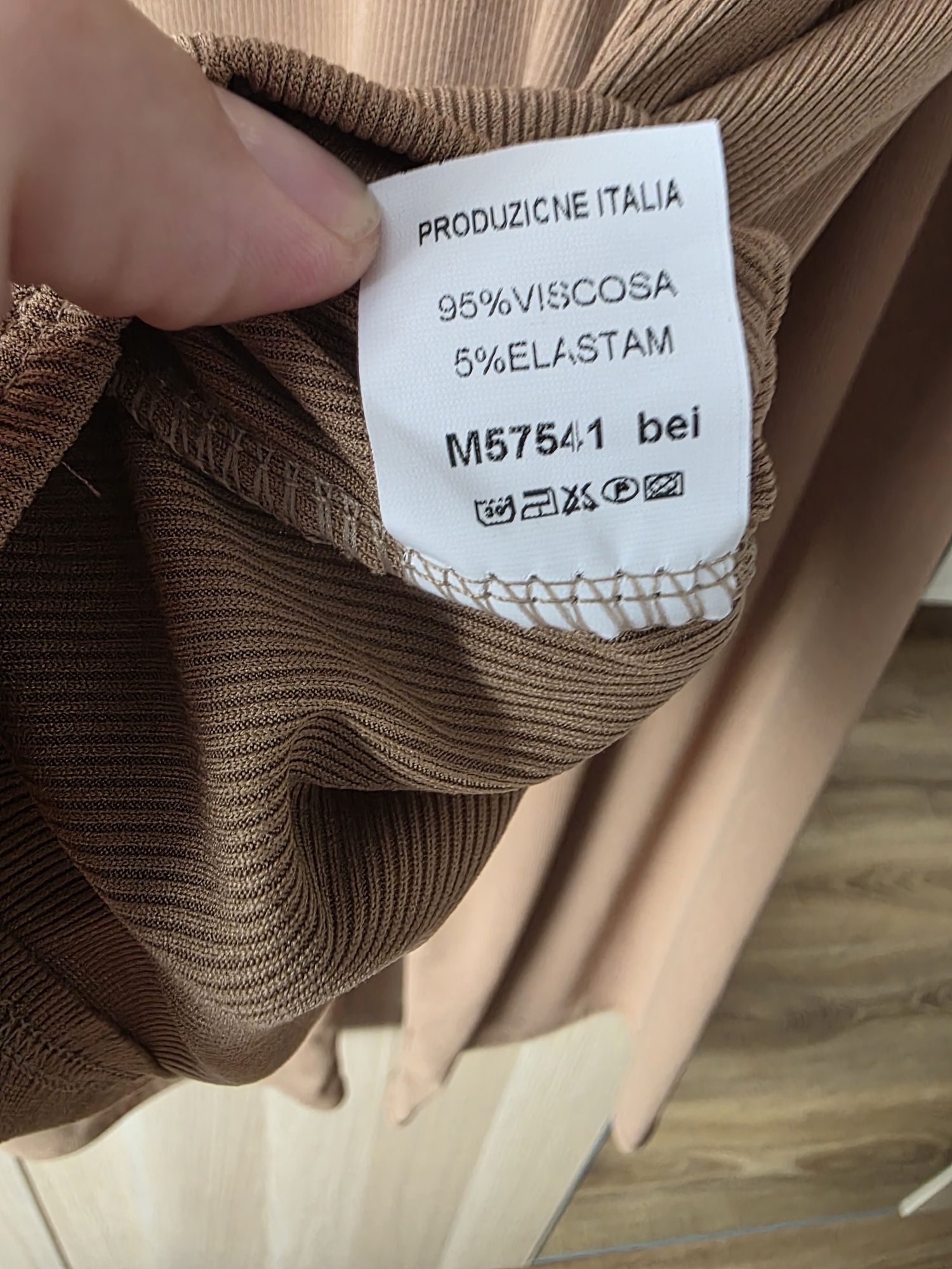 Komplet wiskoza prążek ala miu miu rozmiar uniwersalny