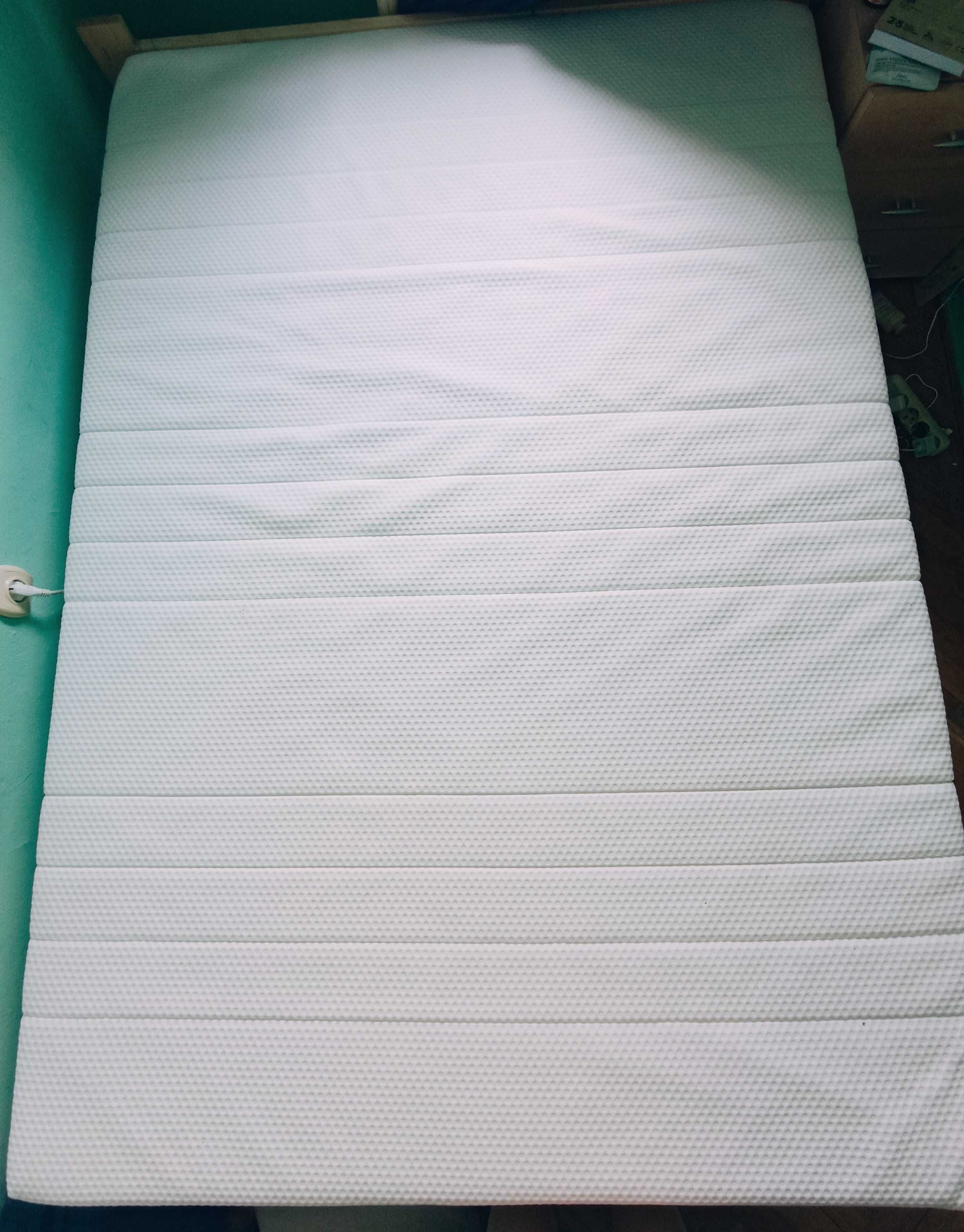 materac AKREHAMN z Ikei - twardy/biały, 140x200 cm. Prawie nowy