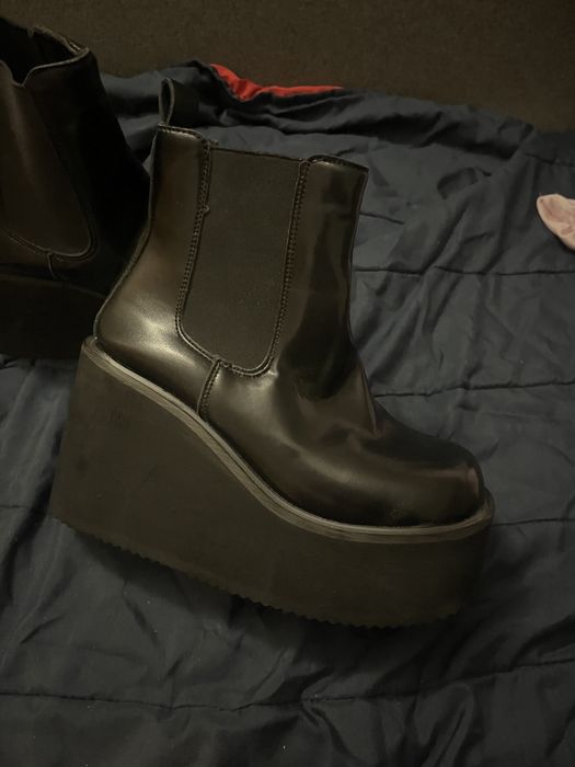 Botas novas nunca usadas