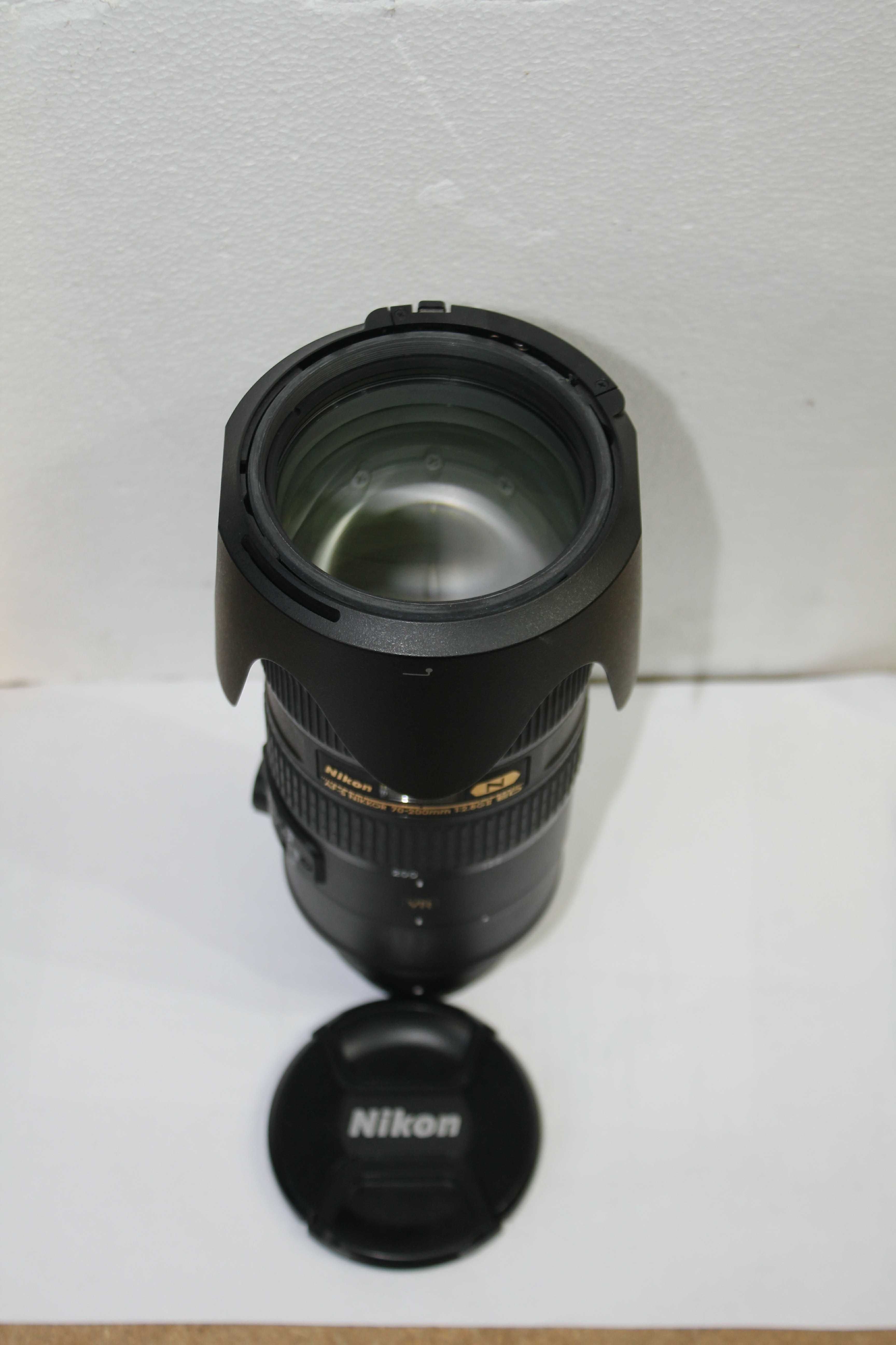 Nikon 70-200mm f/2.8G ED VR II AF-S