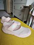 Sandały buty New Balance 29