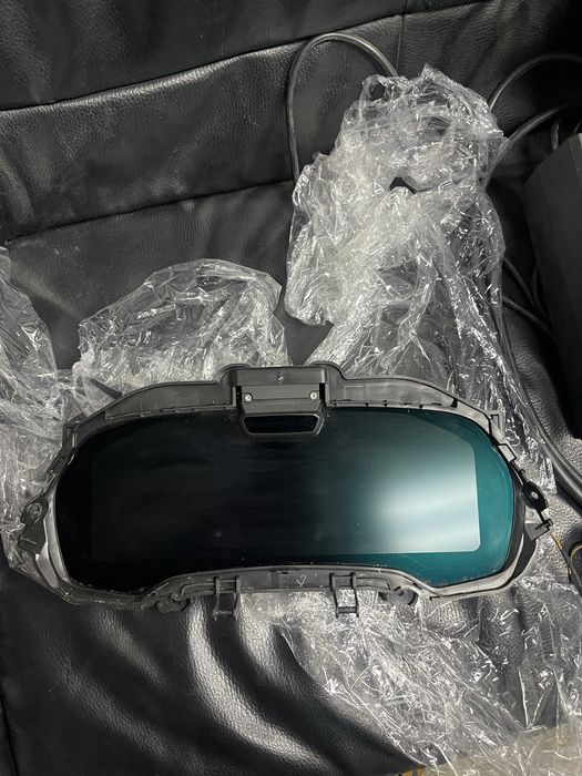 Приборна панель BMW G05, G06, G07 приборка MGU