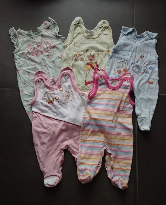 Paka ubrań dla dziewczynki