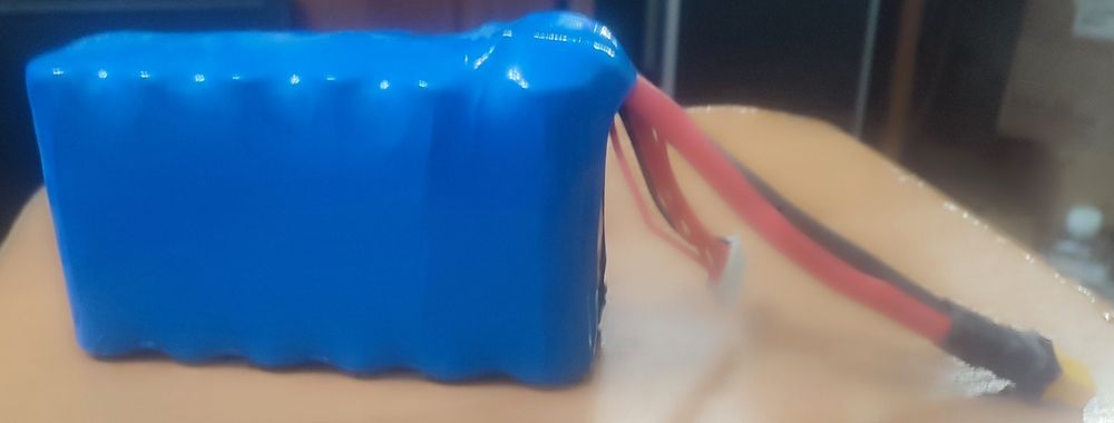 Аккумулятор для FPV, 22.2 V, 80Ампер НОВАЯ , Распродажа остатков