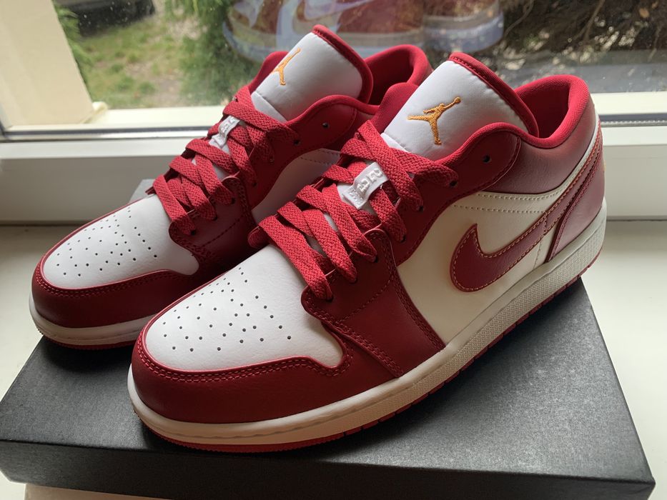 Nike Jordan 1 Low Cardinal Red 43