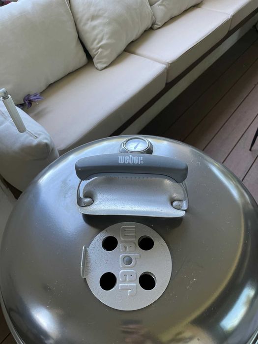 Grelhador Weber Classic Kettle 47cm