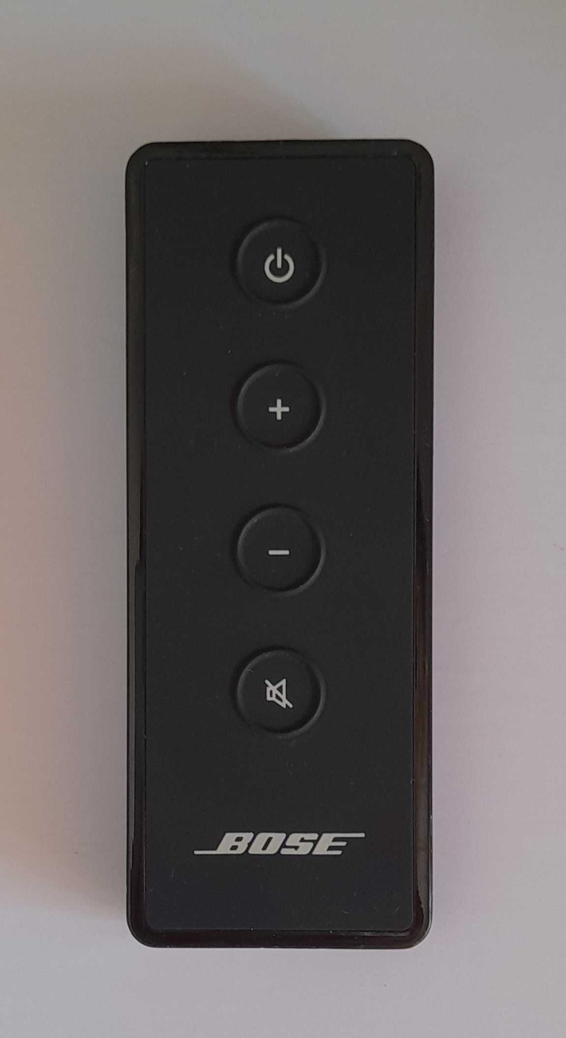 Bose Solo TV Sound System + Remote Control