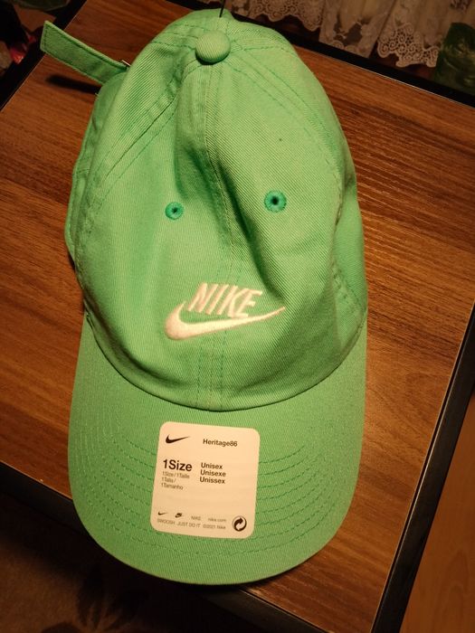 Czapka Nike unisex jasnozielona nowa