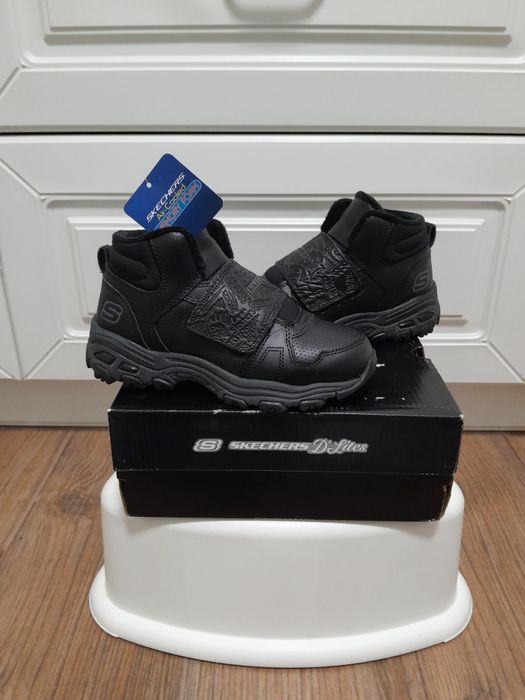 Демісезонні (єврозима) черевики Skechers