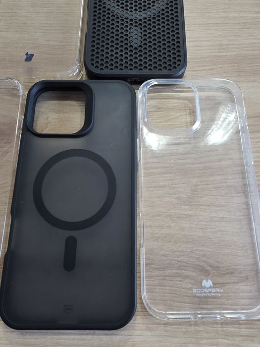 Etui iPhone 16 pro max 5szt bizon