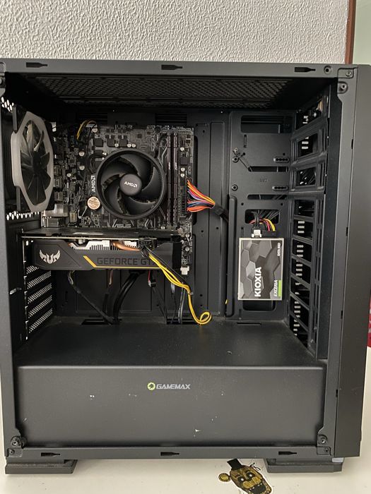 COMPUTADOR – GTX 1660 SUPER / Ryzen 3 / 32GB RAM / SSD + HDD 1.5TB