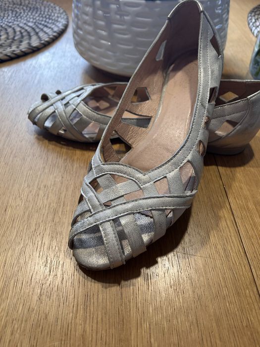 Śliczne skórzane baleriny letnie, sandały roz 39 jak venezia