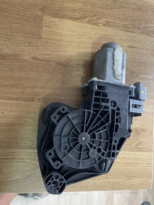 Motor elava vidro citroen c4/DS4