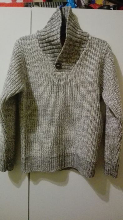 Sweter ciepły r. 116 plus gratis