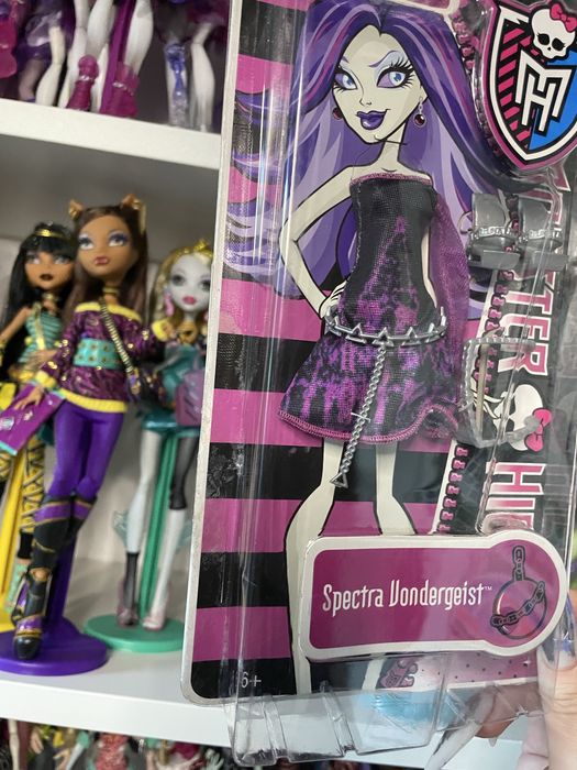Monster High NIB Spectra Vondergeist Fashionpack To Howl For