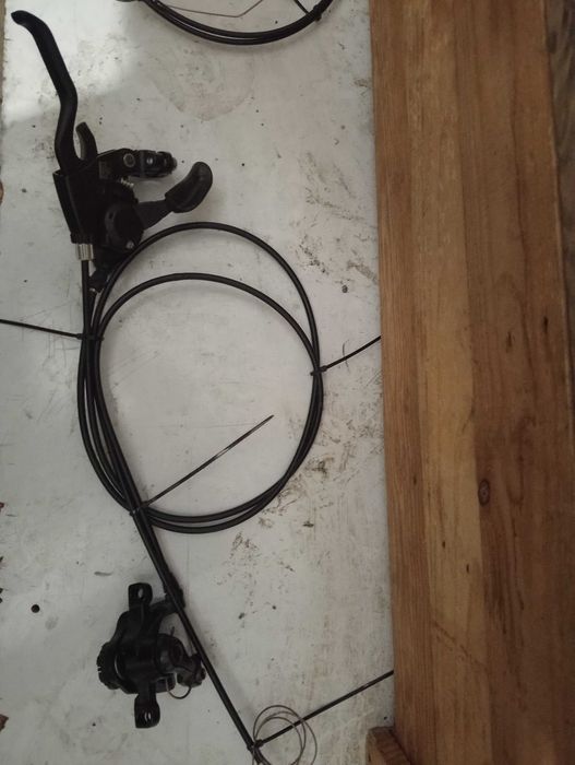 Vendo peças de bicicleta