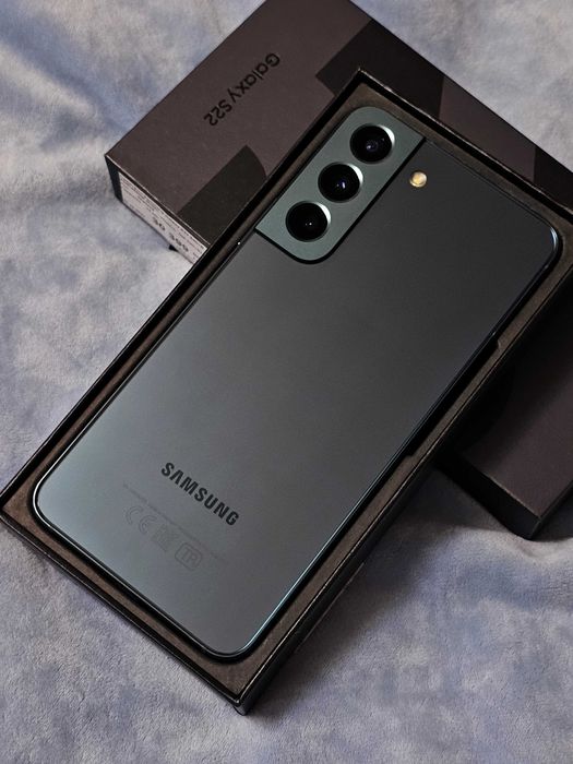 Samsung S22 8/256. Ідеальний стан. Офіційний Український