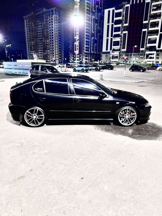 Продам зажигалку Seat leon fr 300л.с