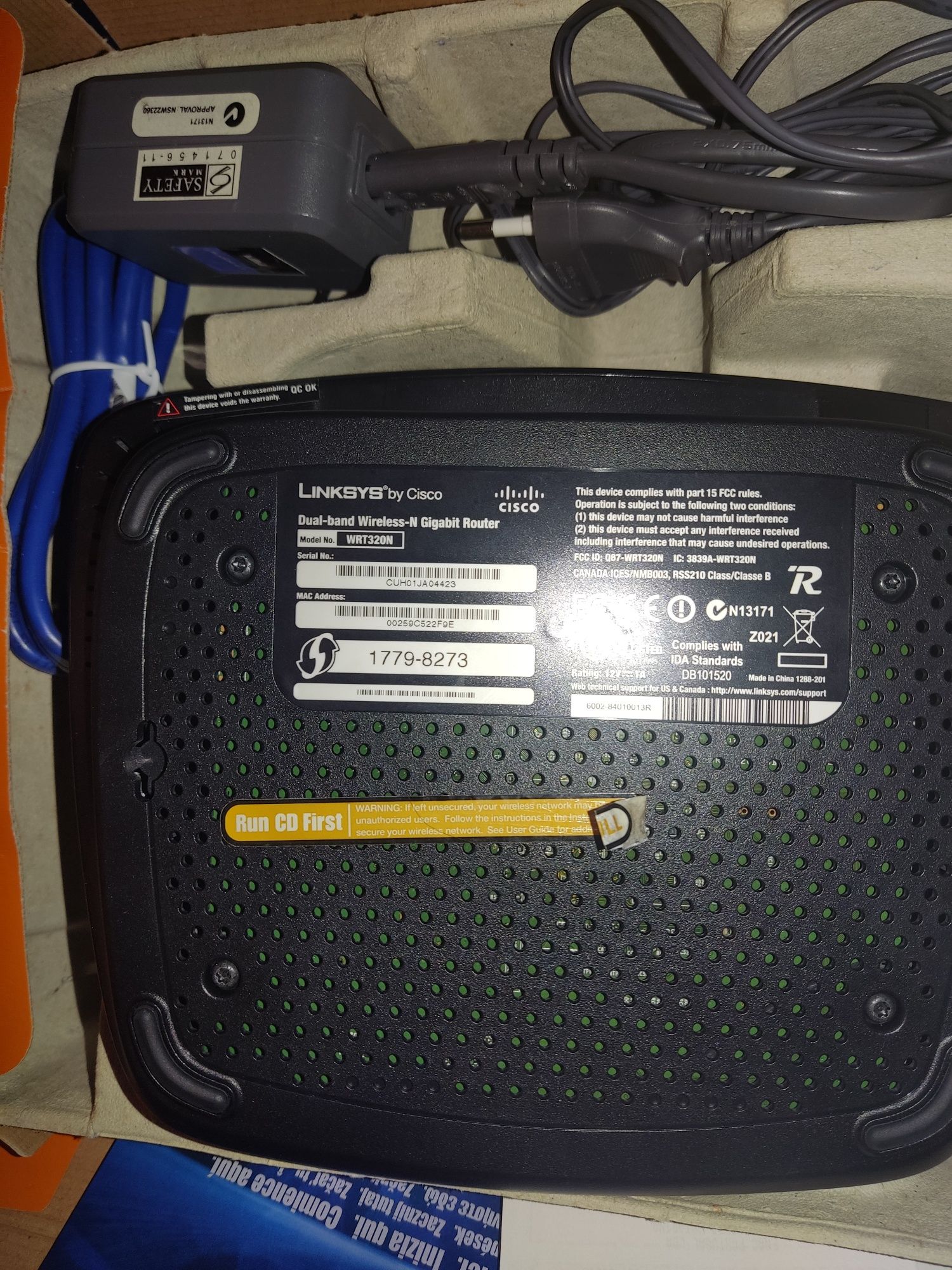 Router Cisco WRT320N